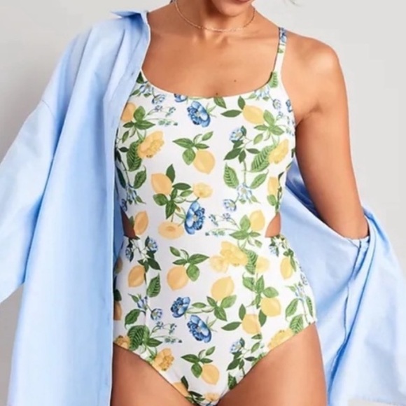 Old Navy White Floral One Piece Swimsuit NWT large - Picture 3 of 3